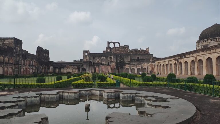 Hyderabad to Bidar One Day Road Trip Guide (Distance, Places & Travel Tips)